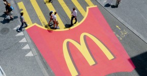 Le passage piétons McDonald's
