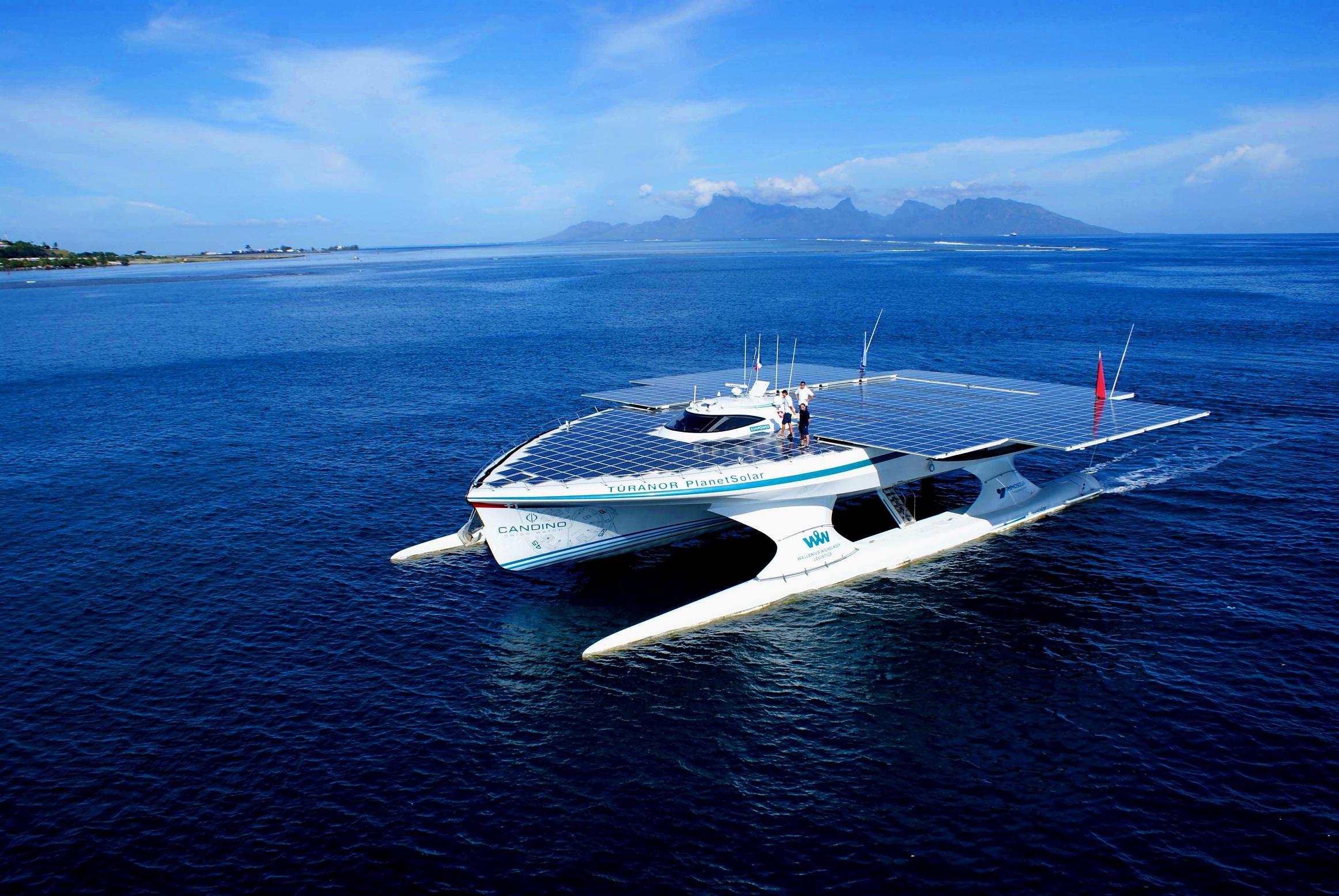 Aquila 50太阳能帆船游艇，好的建模配上好的环境图片！ - 普象网
