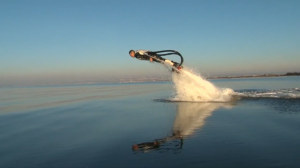 FlyBoard_jetpack_aquatique_4