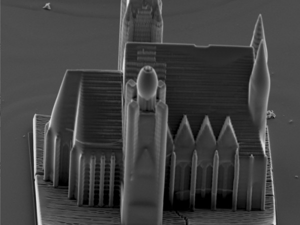 nanotechnologie_3D_stephansdom
