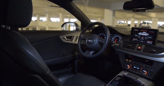 Audi-pilote-automatique-parking-technologie.jpg